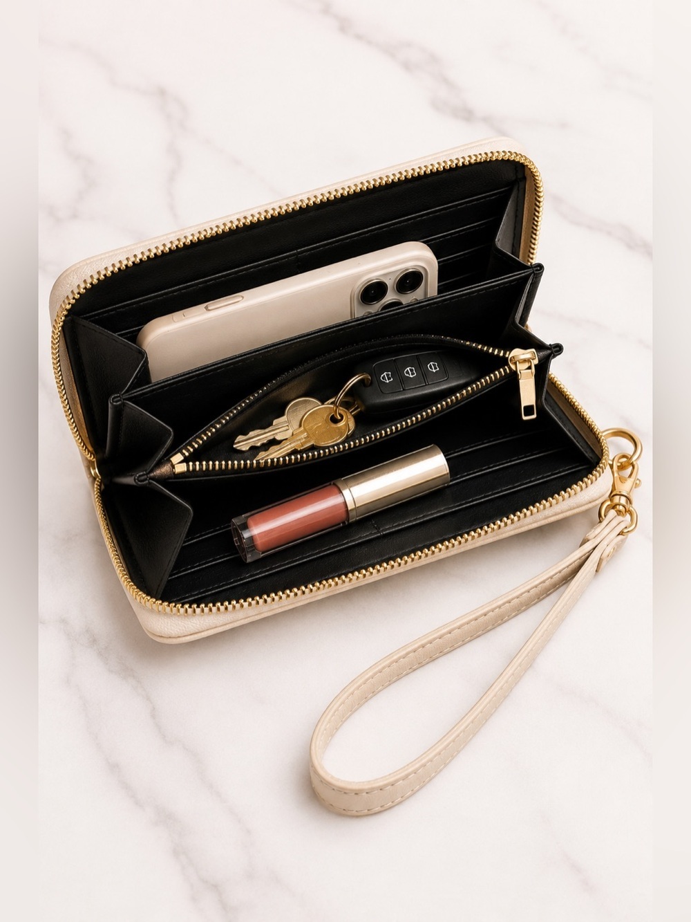 Cream Patent Leather Zip Around Wallet Wristlet Clutch Organizer Travel NWT - Picture 6 of 11